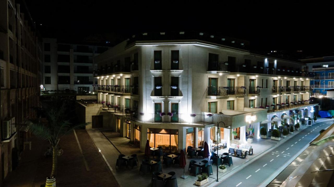 Hotel Mistral Balchik Exterior photo